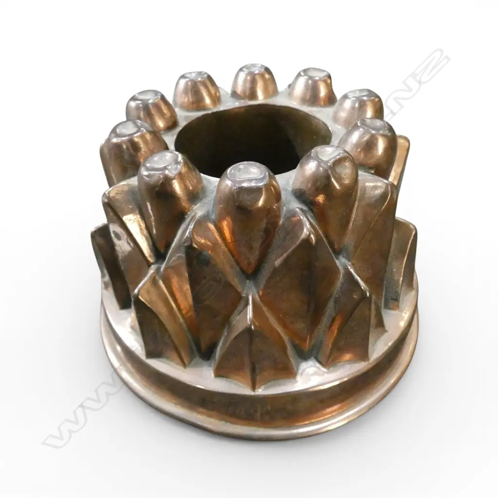 ANTIQUE COPPER PUDDING/FOOD MOULD H.110mm Image 1++