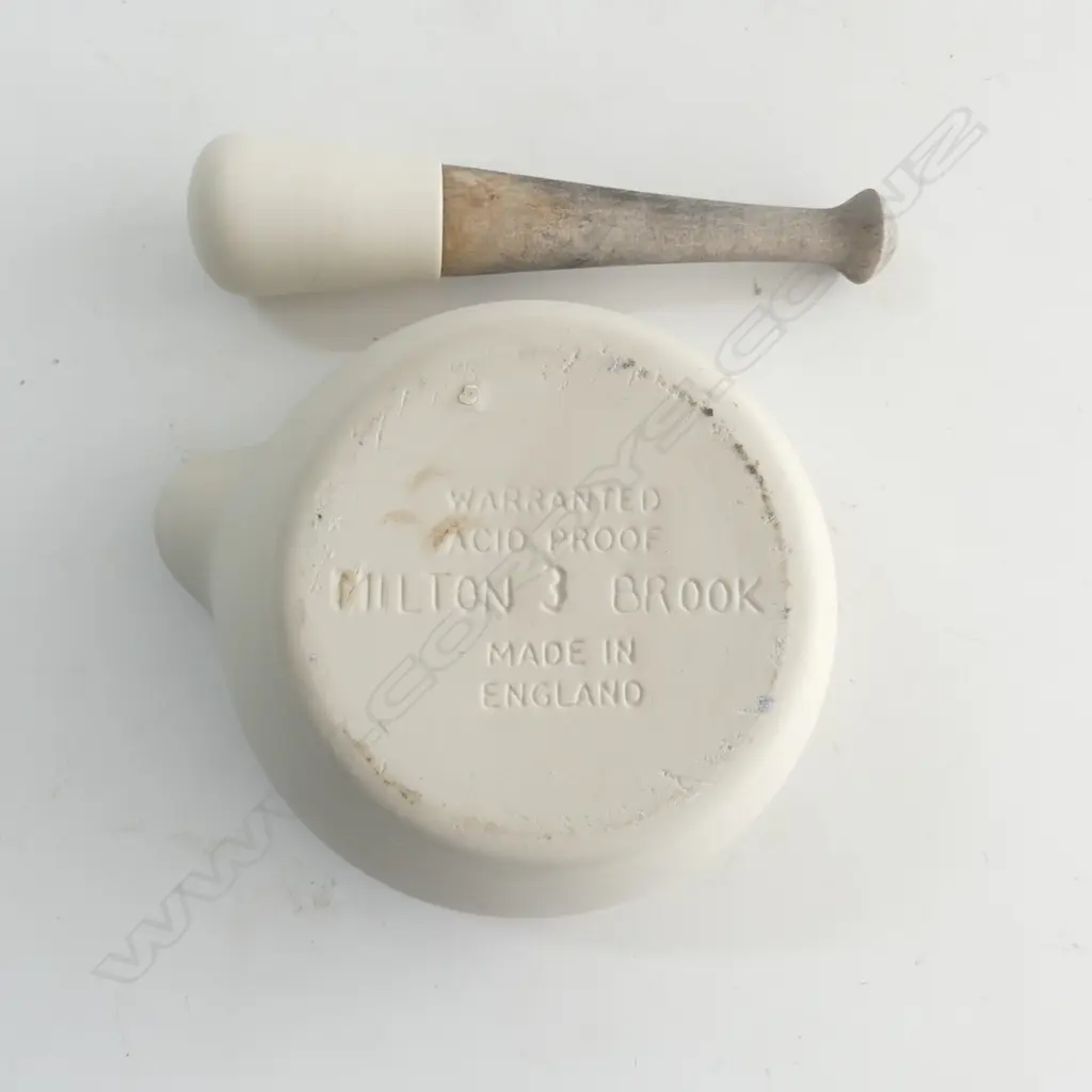 VINTAGE ENGLISH MILTON BROOK UNGLAZED CERAMIC MORTAR, DIA.170MM Image 1++