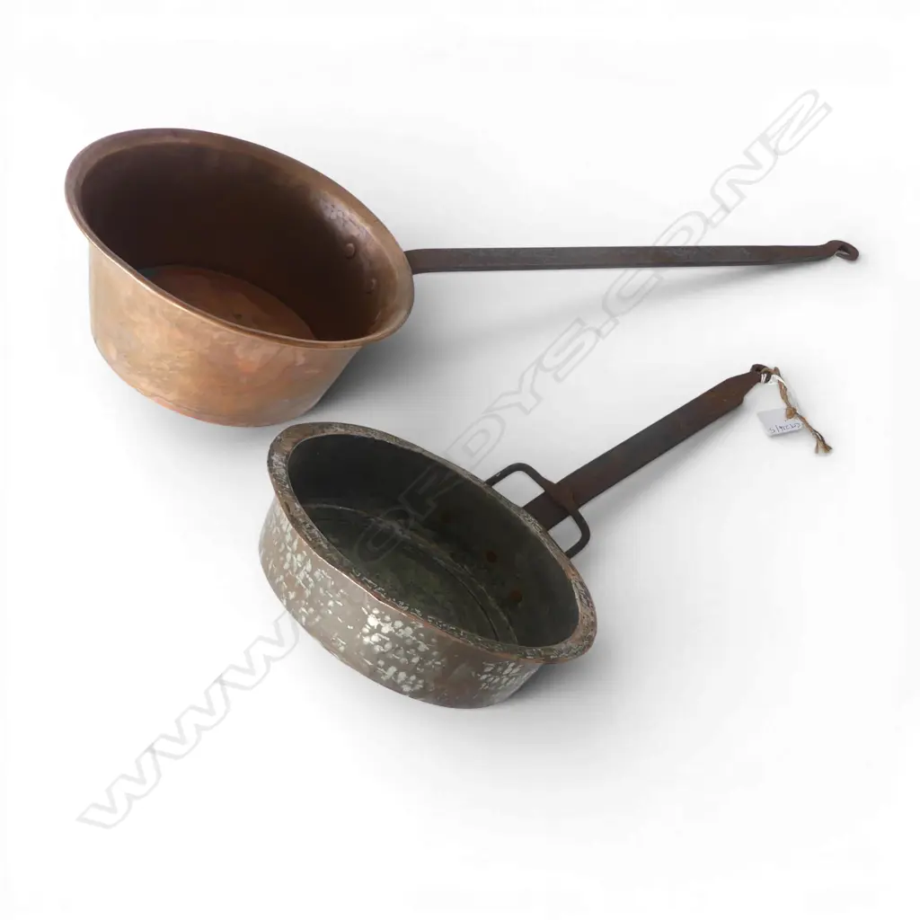 2 OLD COPPER PANS L.695mm Image 1++