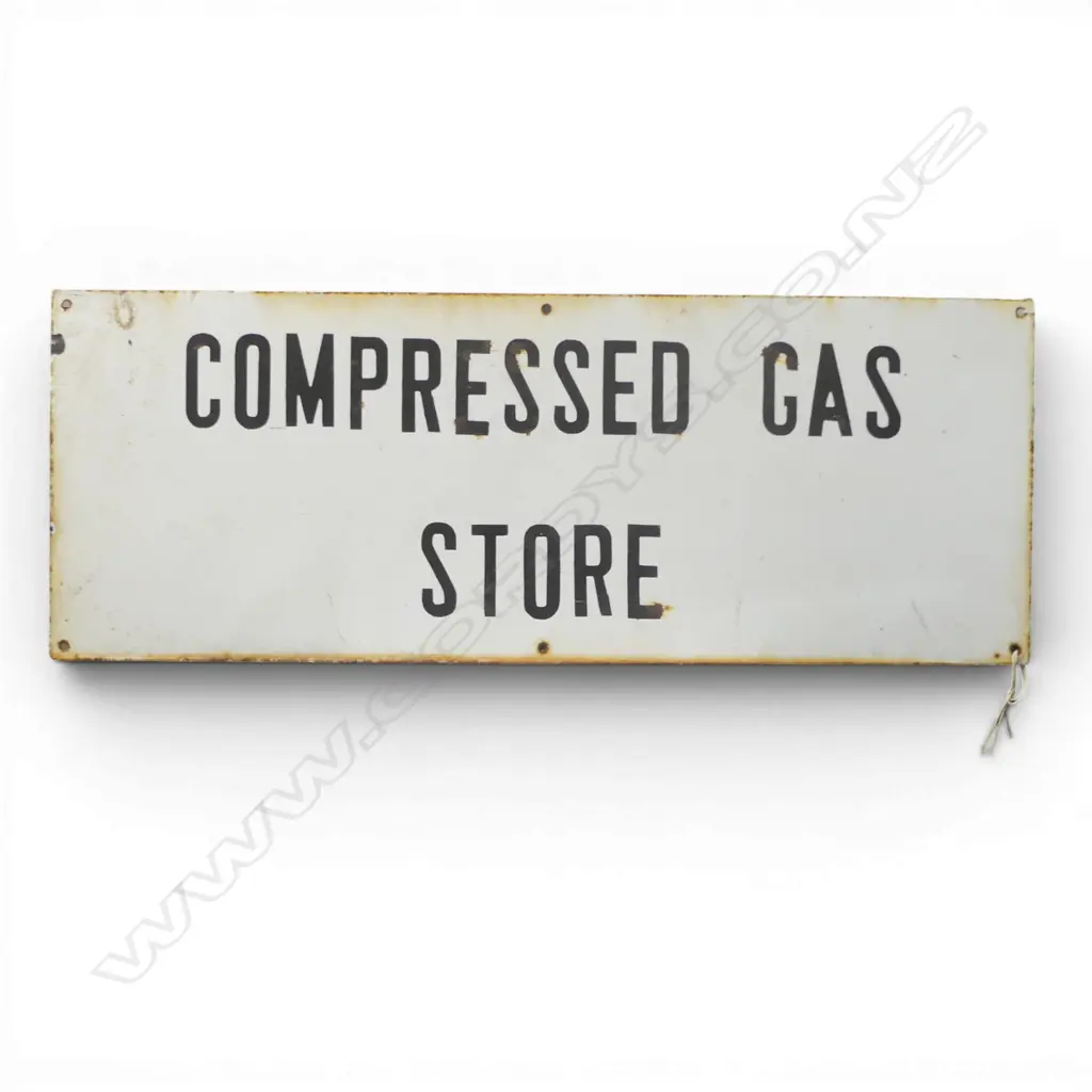 VINTAGE ENAMEL SIGN 'COMPRESSED GAS STORE' Image 1++