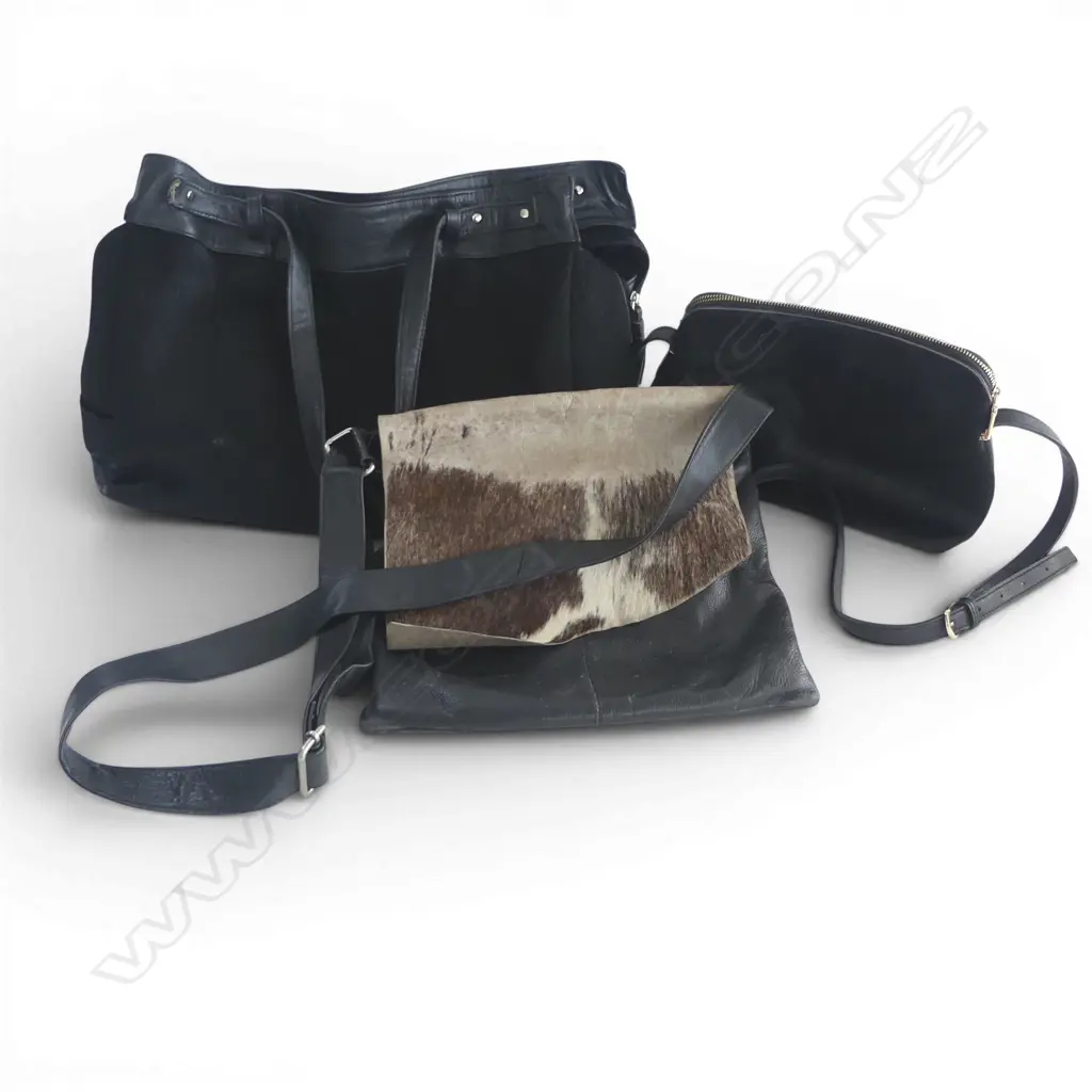 3 VINTAGE ANIMAL HIDE & LEATHER SHOULDER BAGS Image 1++