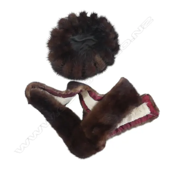 DEBORAH EXCLUSIVE LABEL MINK HAT + COLLAR unlined