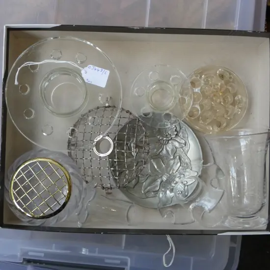 9 PCS VINTAGE GLASS & CRYSTAL FLOWER FROGS, ROSE BOWL, STUART VASE, FLORAL DISH, D.160MM (LARGEST)