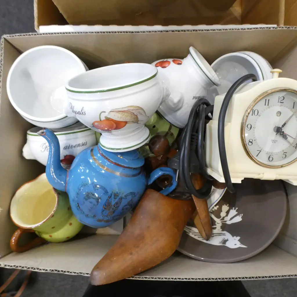 ASST. CHINA, TEAPOTS, SMITHS CLOCK Image 1++