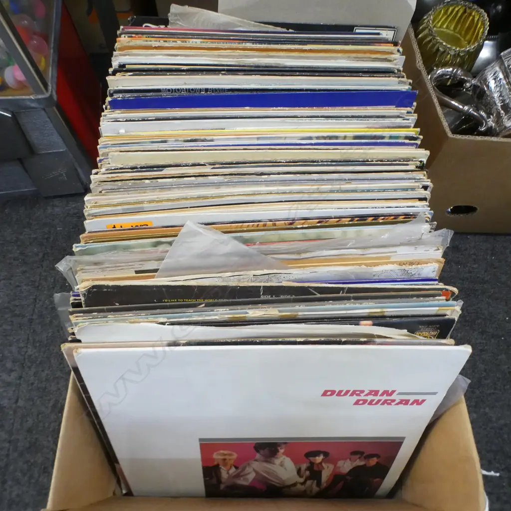 ASST. LP RECORDS & MOSTLY COVERS Image 1++