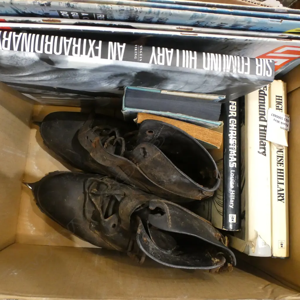ASST. BOOKS / MAGAZINES ON SIR EDMUND HILLARY + PR VINTAGE LEATHER MOUNTAIN BOOTS Image 1++