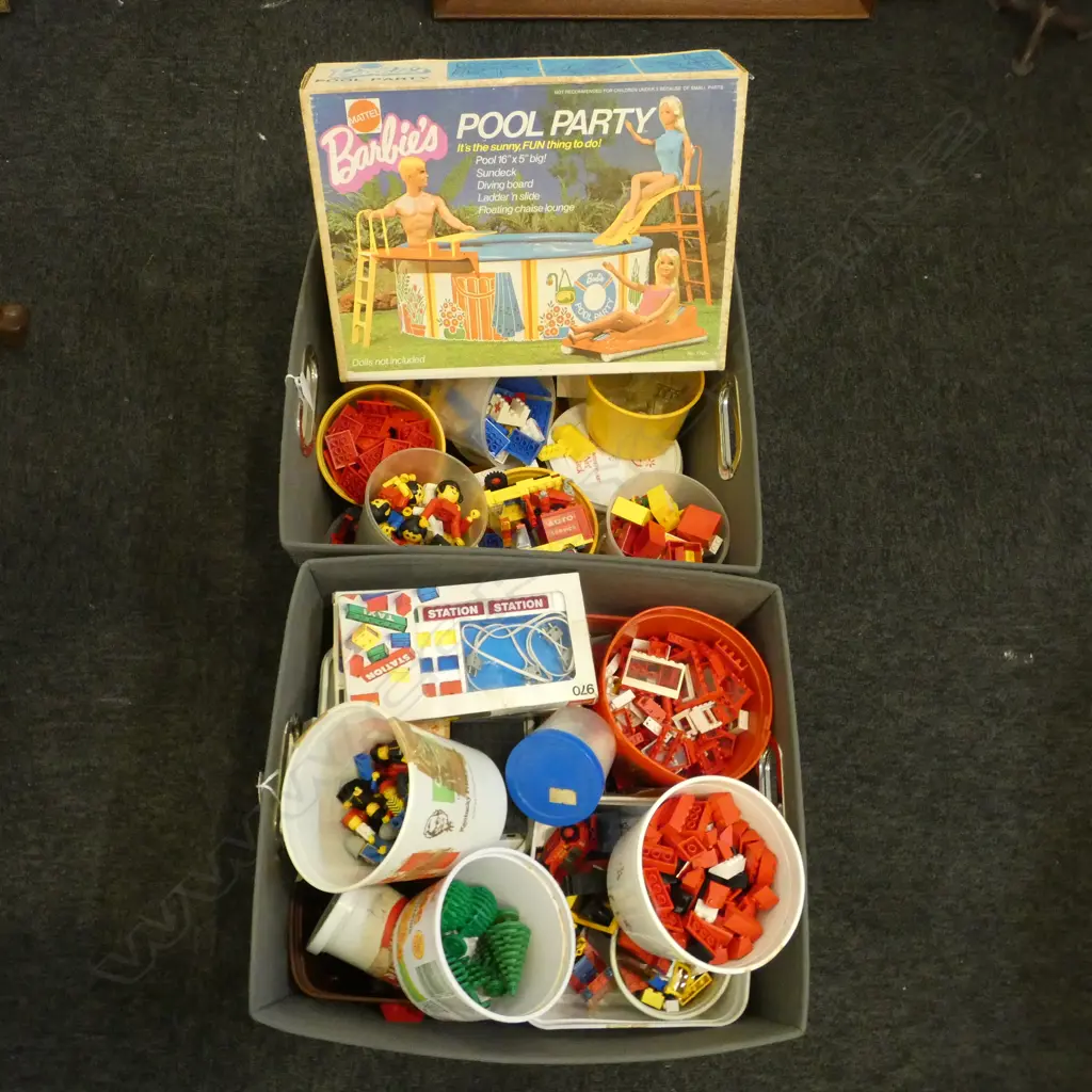 2 BOXES LEGO + BARBIES POOL PARTY, BOXED Image 1++