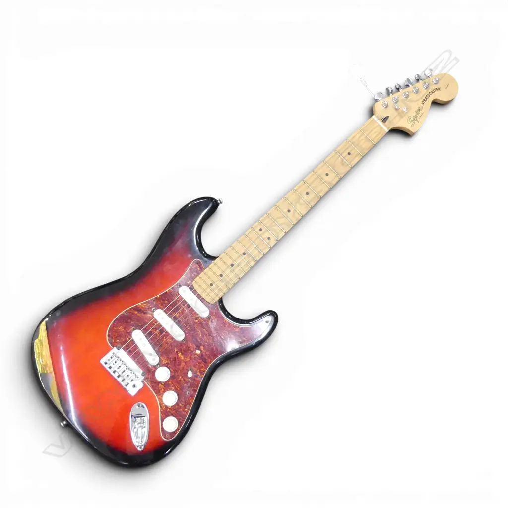 SQUIER STRATOCASTER ELECTRIC GUITAR L.1000mm Image 1++