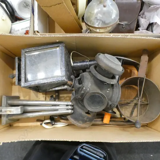 BOX OF VINTAGE LAMPS ETC: GIG LAMP + EARLY CAR LAMP + candle stick & mould + sifter etc