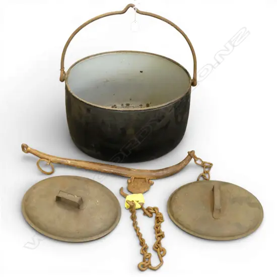 ENAMEL COOKING POT H.500mm + 2 LIDS & HANGING HOOK