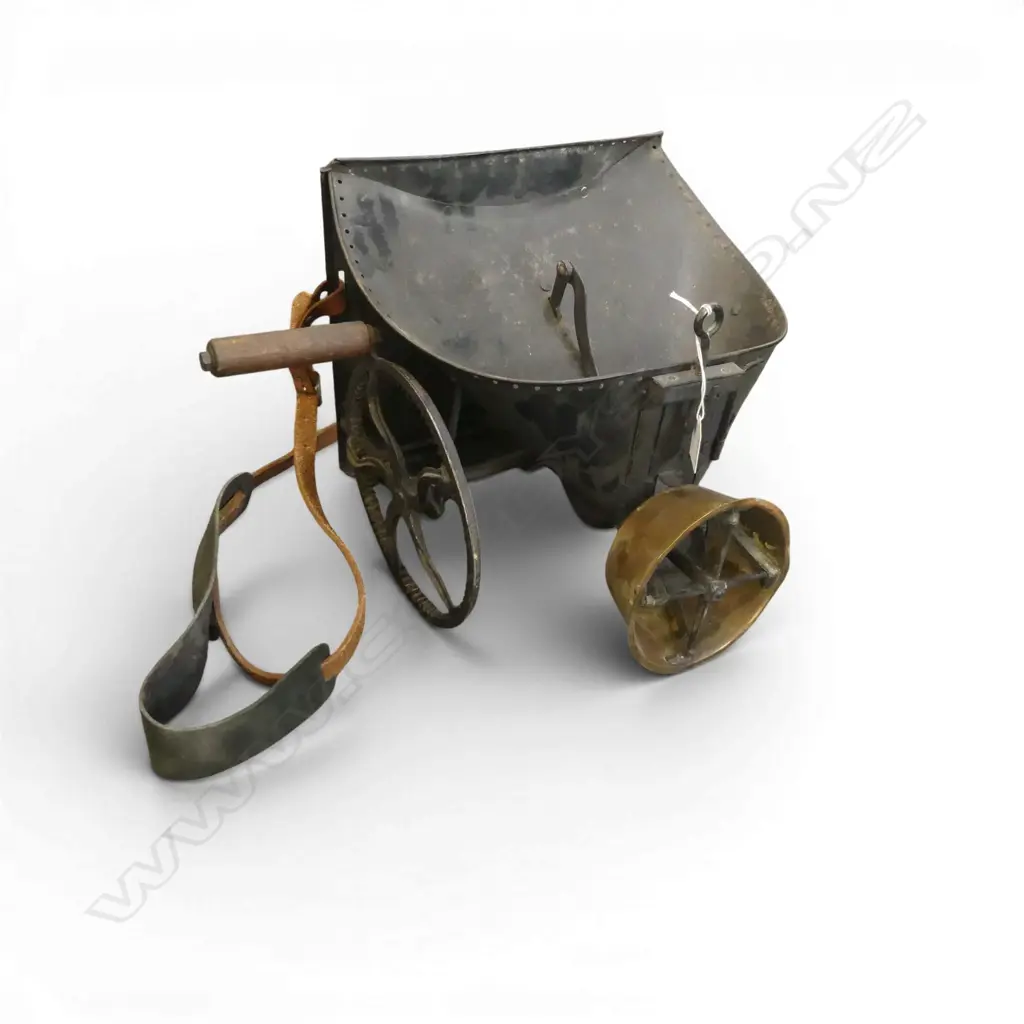 ANTIQUE CAHOON'S SEED SOWER H.280mm Image 1++