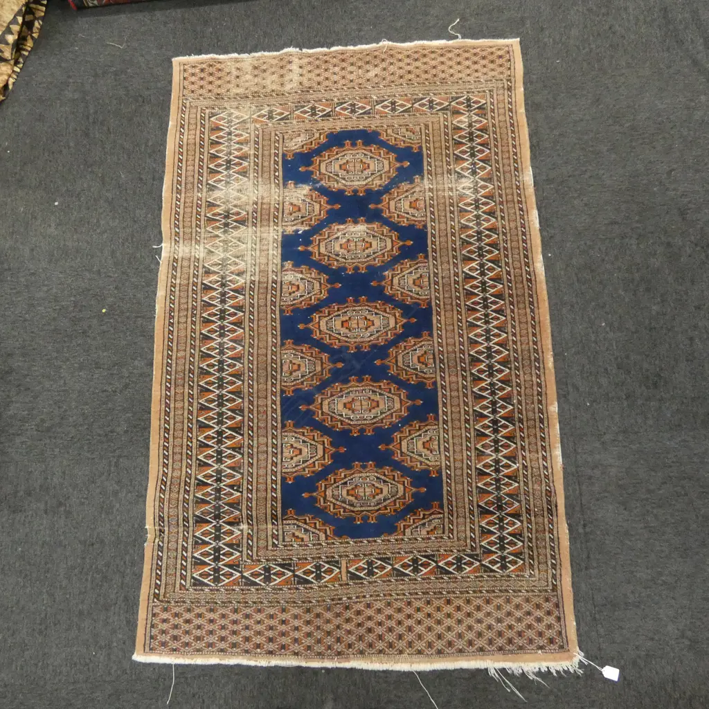 HAND KNOTTED WOOL PILE RUG worn condition 1600x1000mm Image 1++