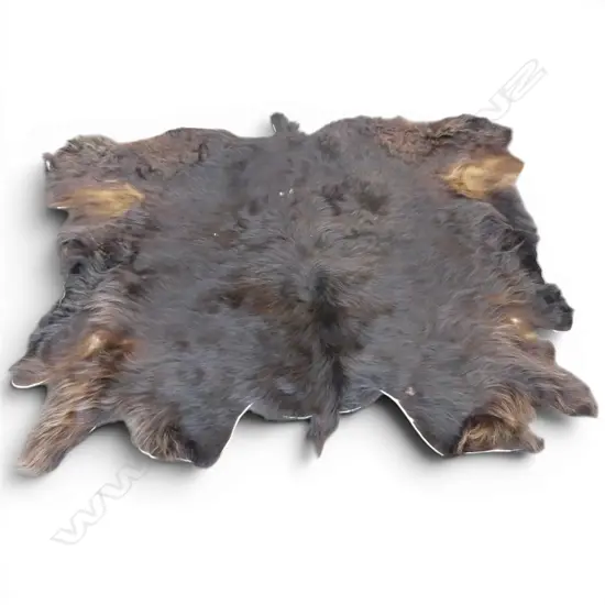HIGHLAND COW HIDE L.2100mm approx.