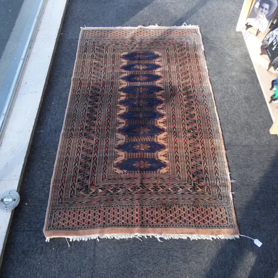 HAND KNOTTED WOOL PILE RUG 1660x930mm