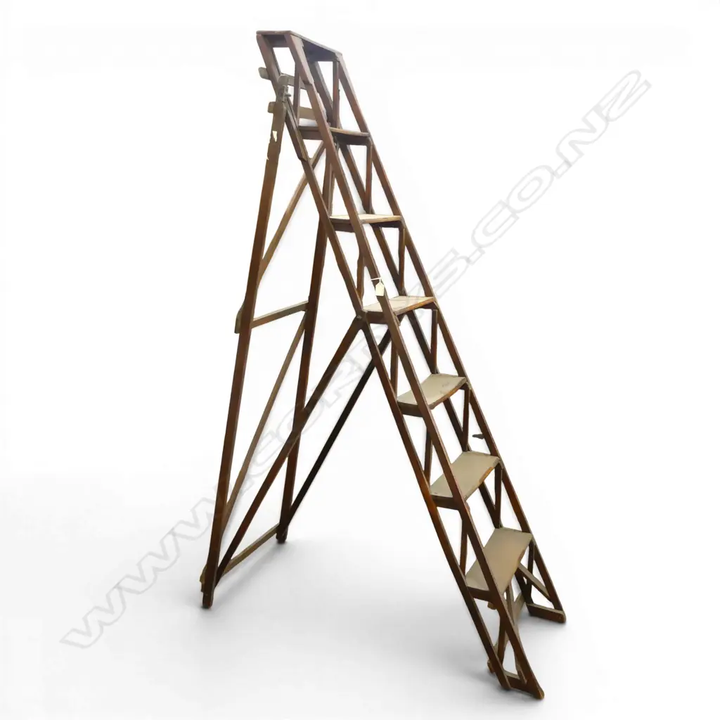 WOODEN LADDER H.2400mm Image 1++