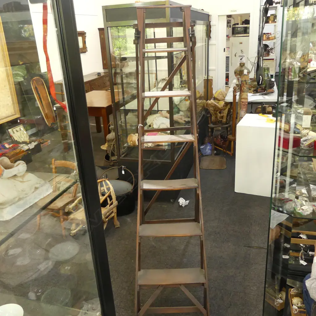 WOODEN LADDER H.2400mm Image 1++