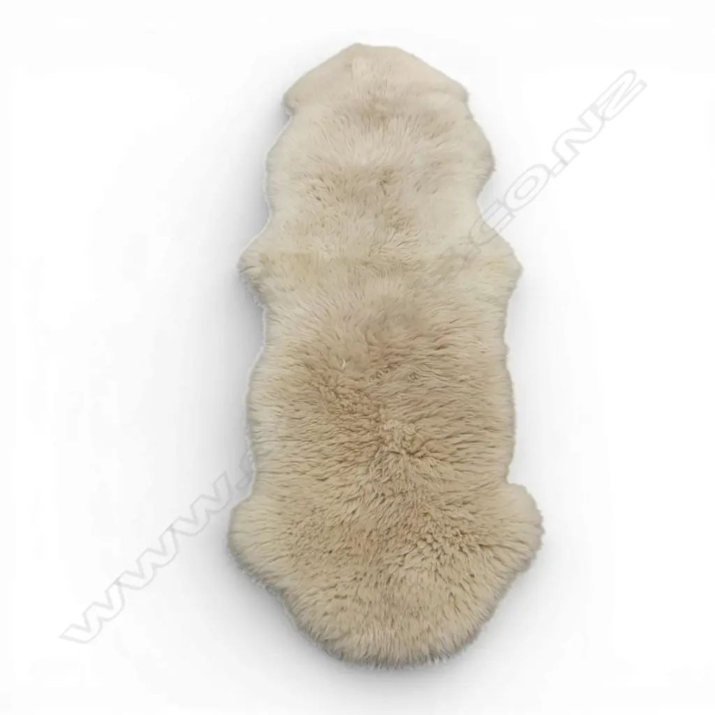 LG SHEEPSKIN Image 1++
