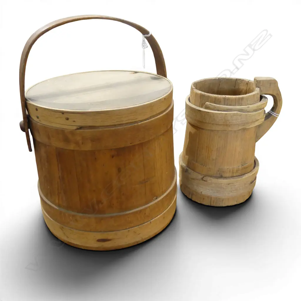 2 WOODEN CONTAINERS H.340mm Image 1++
