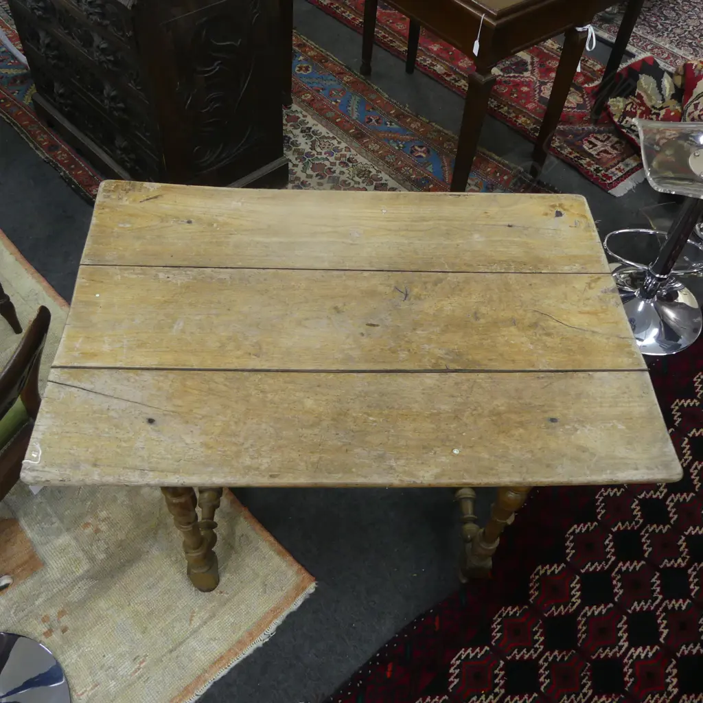 PLANK TOP TABLE faults 670x1000x720mm Image 1++