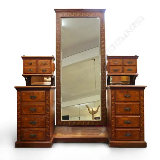 19thC SUPERB QUALITY KAURI INLAID DRESSING TABLE 1600 x 560 x 1870mm. Mottled panels + burr totara & rewarewa inlays