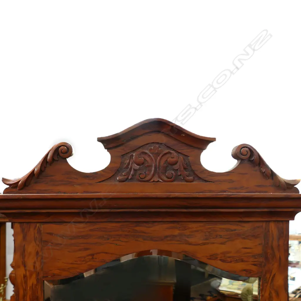 Uncommon 19thC NZ COLONIAL ALL SOLID MOTTLED KAURI DRESSING TABLE. 1280 x 470 x 2090mm. Image 1++
