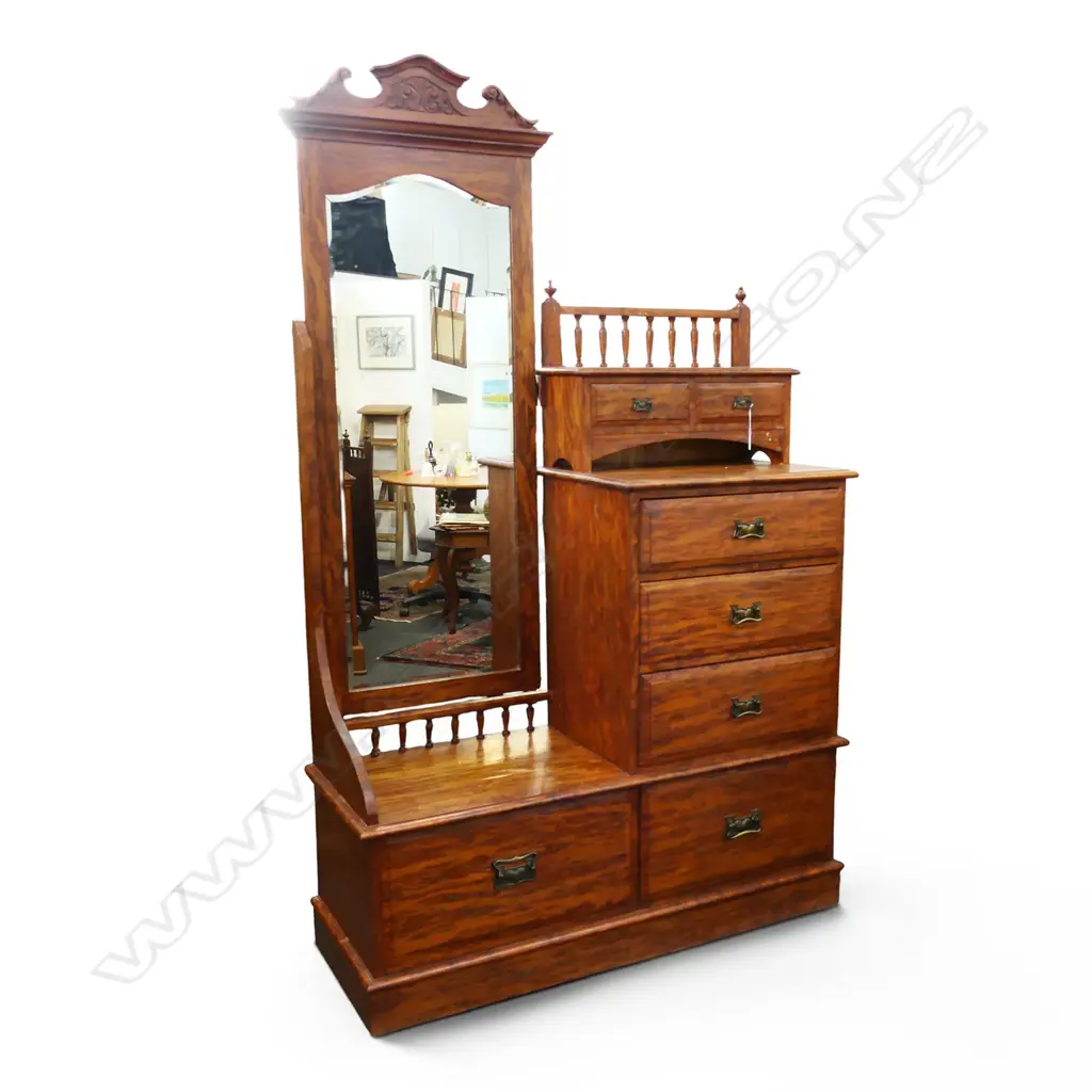 Uncommon 19thC NZ COLONIAL ALL SOLID MOTTLED KAURI DRESSING TABLE. 1280 x 470 x 2090mm. Image 1++