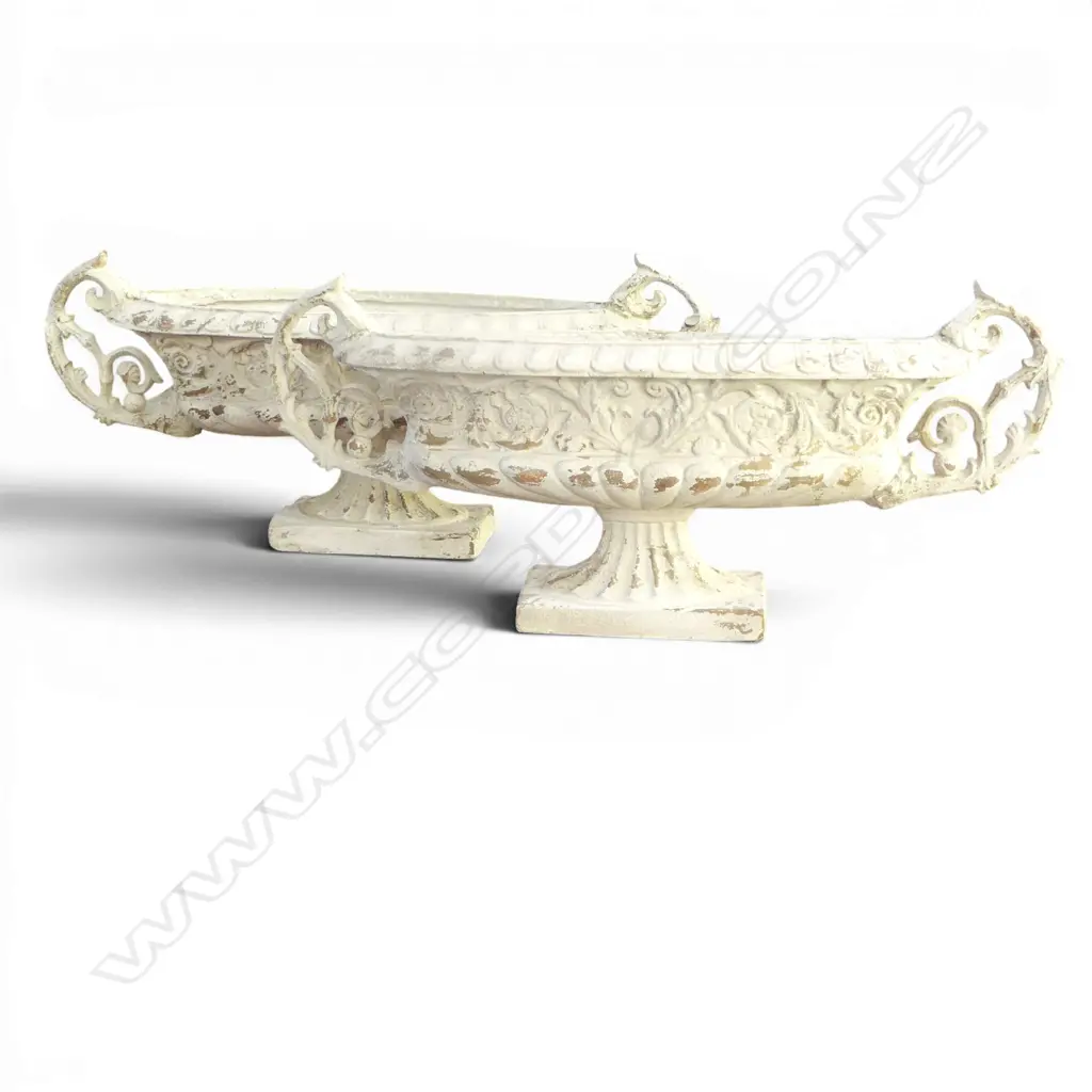 2 LG PLASTER URNS L.800mm Image 1++