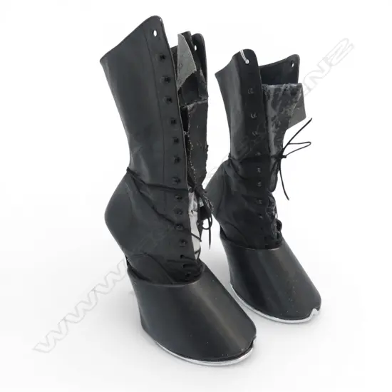 PR CUSTOM HORSE SHOE BOOTS