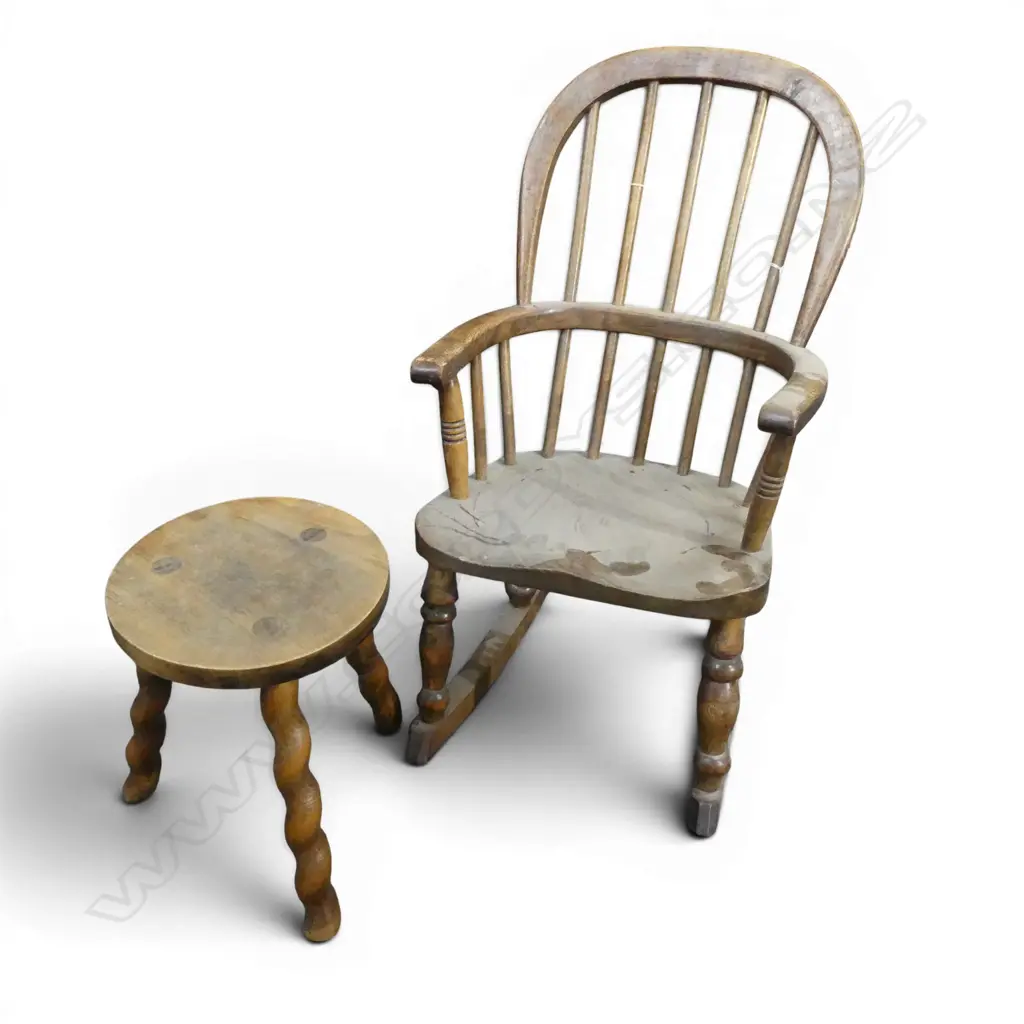 CHILD ROCKING CHAIR & STOOL H.680mm Image 1++