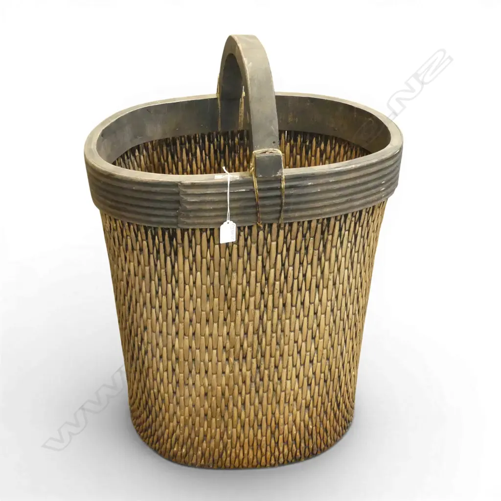 LG VINTAGE CANE BASKET H.850mm Image 1++