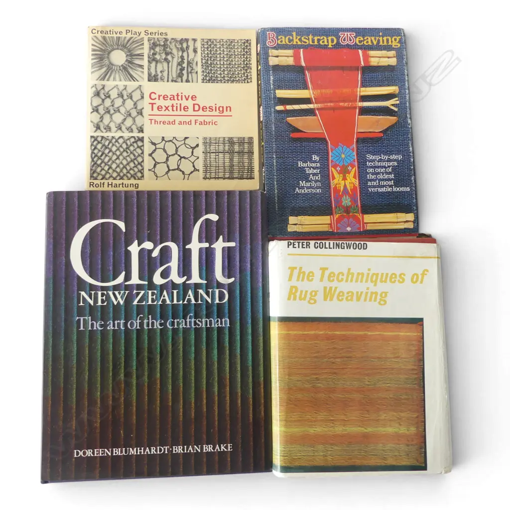 4 CRAFT & WEAVING REF BOOKS NZ ART OF THE CRAFTSMAN L310MM Image 1++