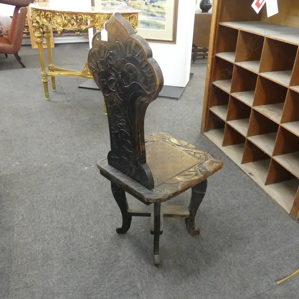 ORIENTAL CARVED  WOODEN CHAIR Image 1++