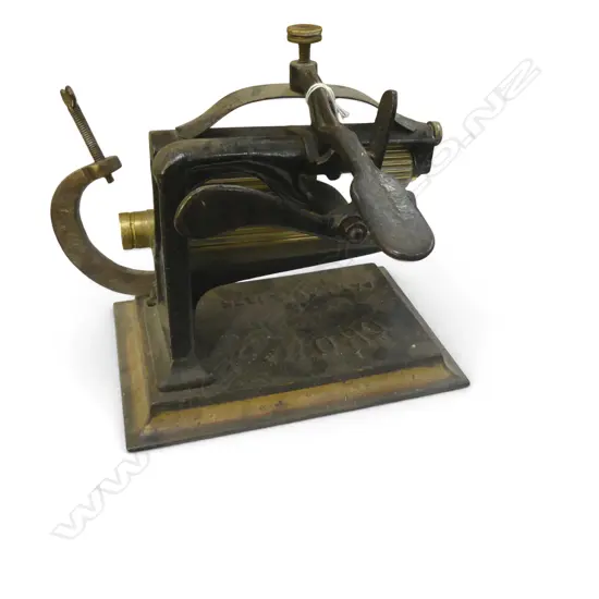 VINTAGE CRIMPING MACHINE H.220mm