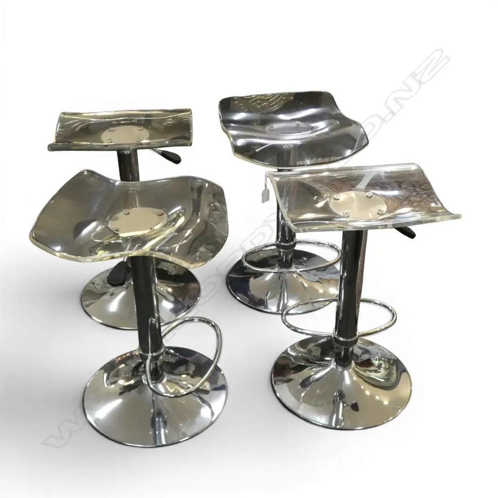 4 CHROME & PERSPEX BENCH STOOLS Image 1++
