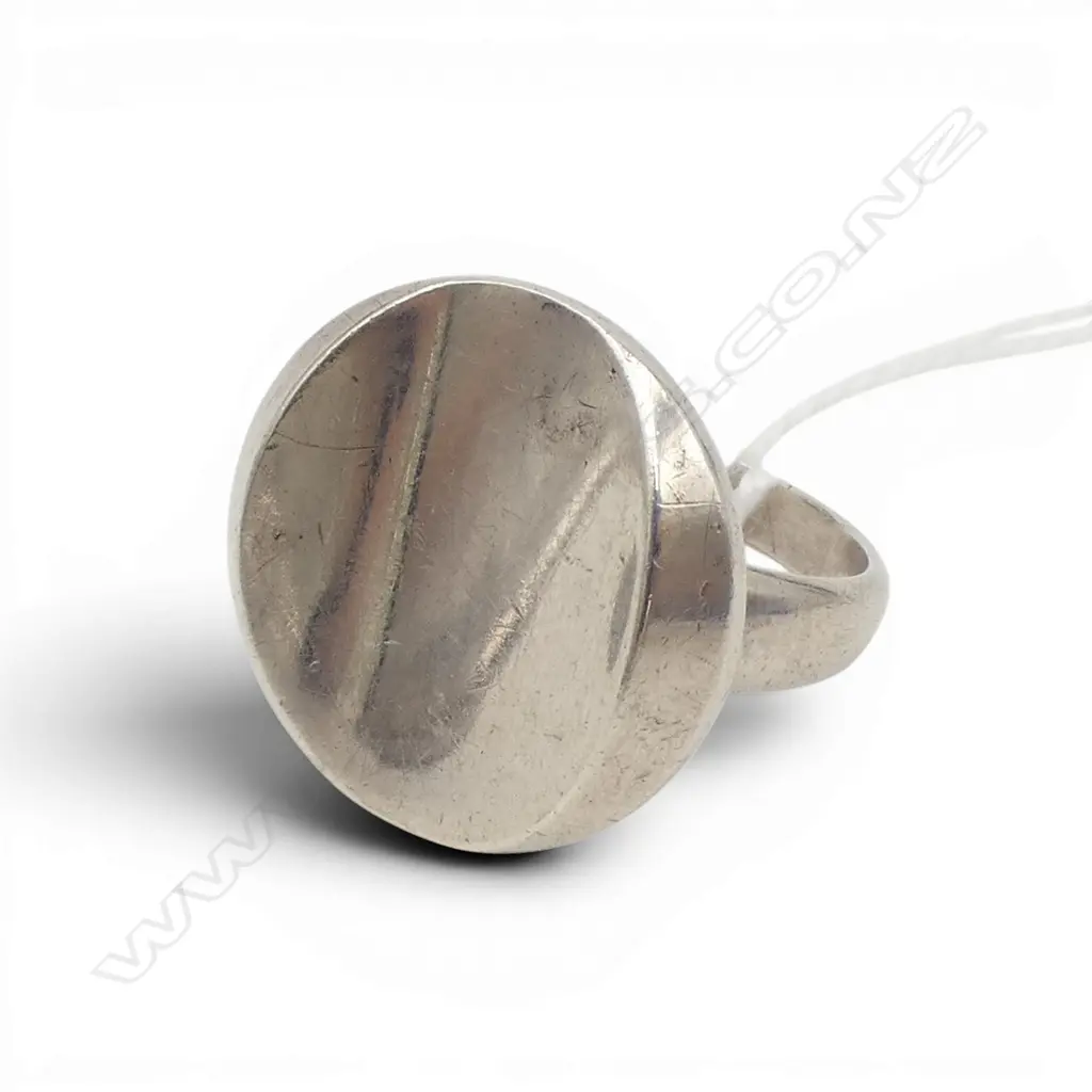 GEORG JENSEN SILVER LGE OVAL CONCAVE DISC RING maker's marks stamped SIZE M Image 1++