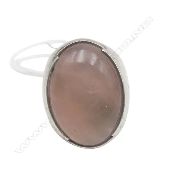 MODERNIST LGE SILVER & ROSE QUARTZ RING 23.6GMS SIZE O