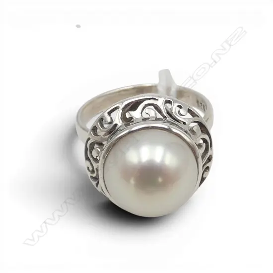 SILVER FILIGREE PEARL RING SIZE P