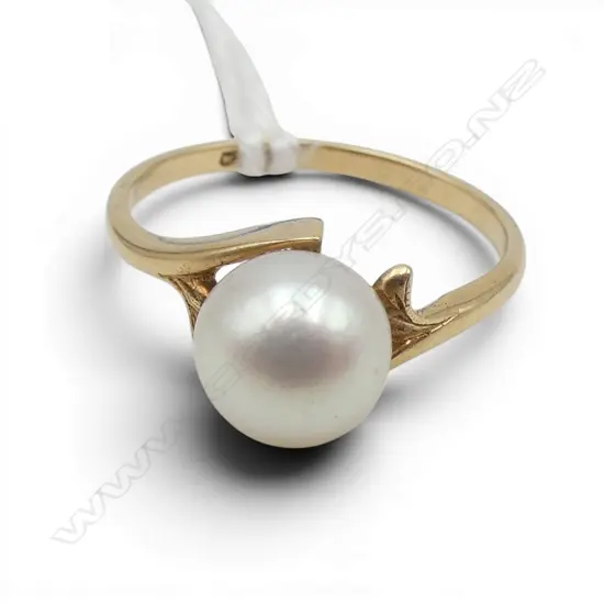 14ct MIKIMOTO PEARL RING, 2.12gm SIZE M