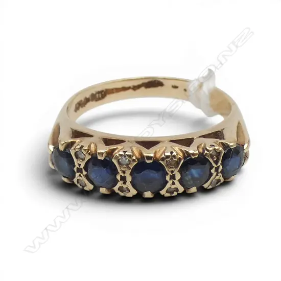 9ct GOLD SAPPHIRE & DIAMOND RING 3.16gms SIZE N1/2