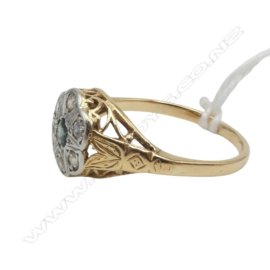 ESTATE 16.5ct (TESTED) GOLD SAPPHIRE & CZ CLUSTER RING 3.18gms SIZE Q Image 1++