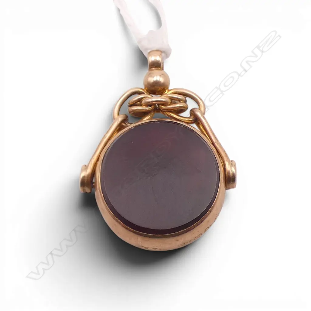 9ct ROSE GOLD BLOODSTONE / CARNELIAN FOB SPINNER, 4.16gm Image 1++