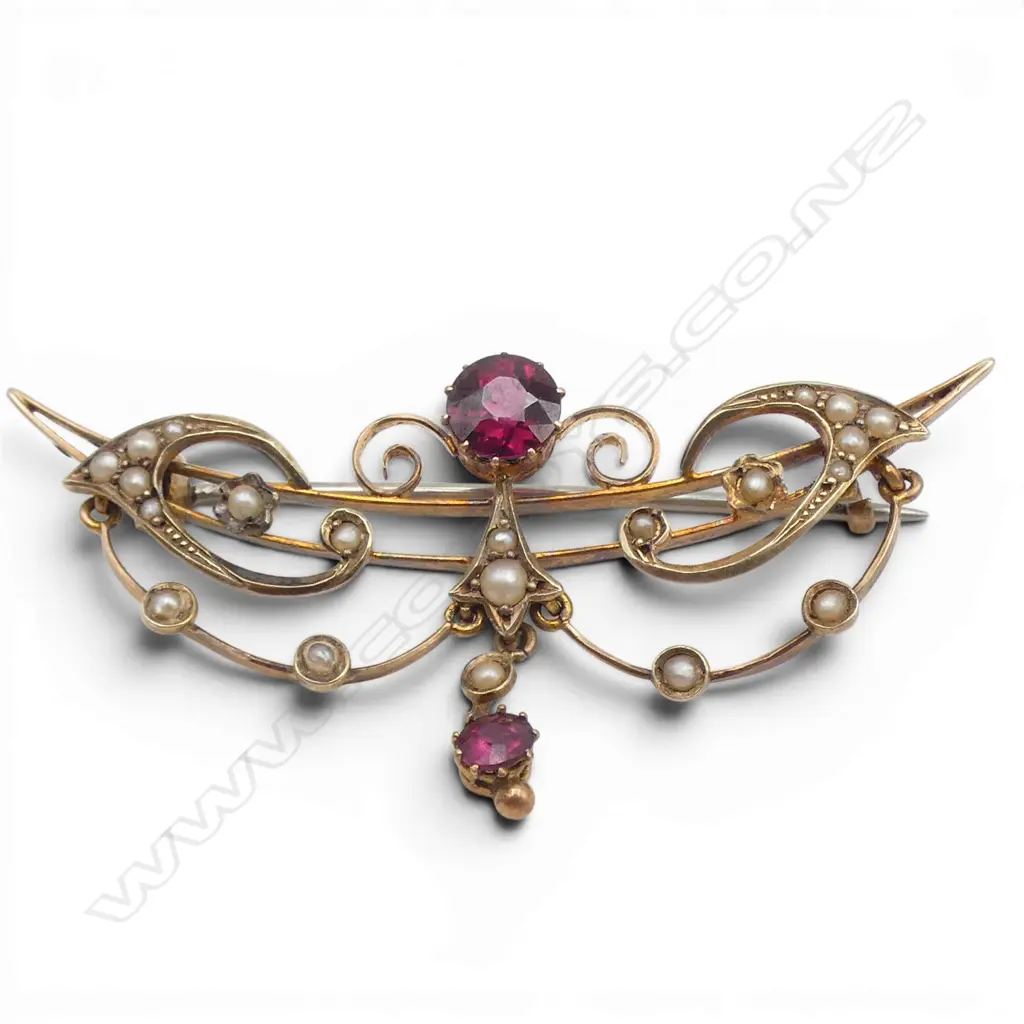 VICTORIAN 9CT GOLD GARNET AND PEARL BROOCH 3.59 (tested) Image 1++