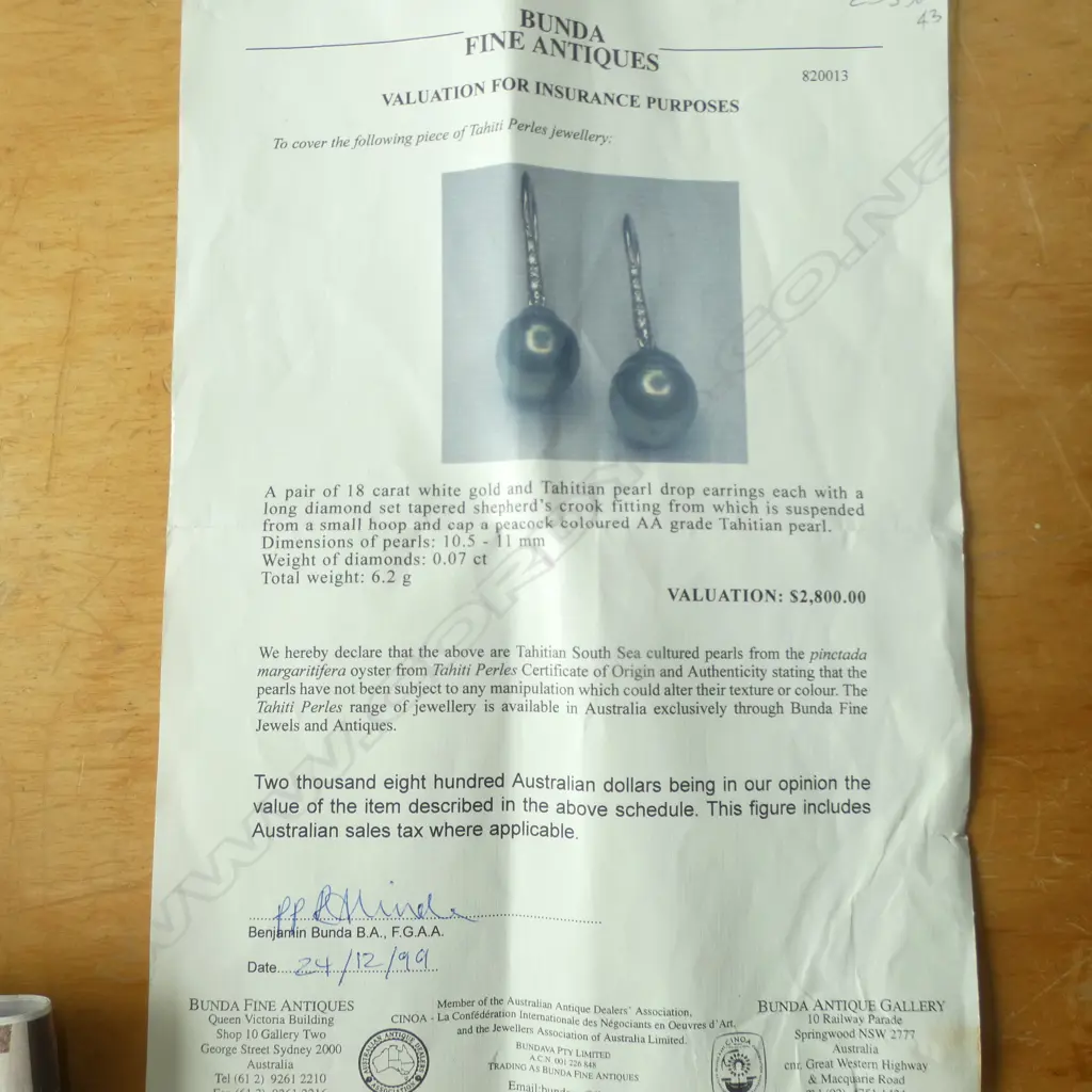 PR 18ct WHITE GOLD & DIAMOND TAHITIAN PEARL DROP EARRINGS, 6.15gm, old valuation Image 1++