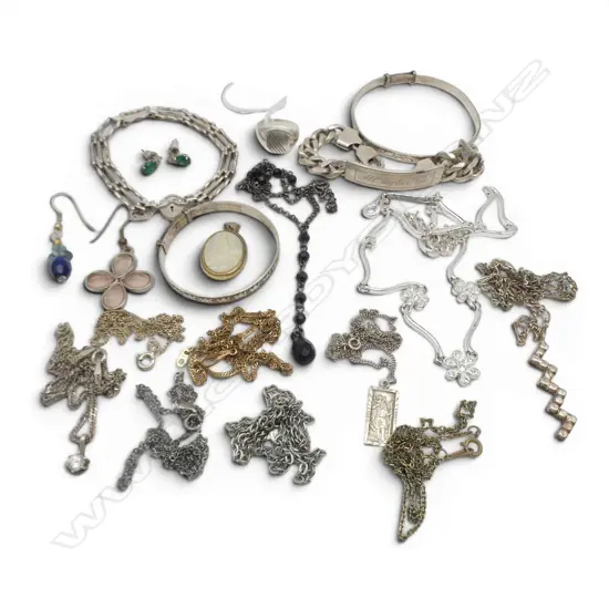 ASST. STG SILVER JEWELLERY, 70gms + 60% SILVER NECKLACE 17gms + COSTUME BITS