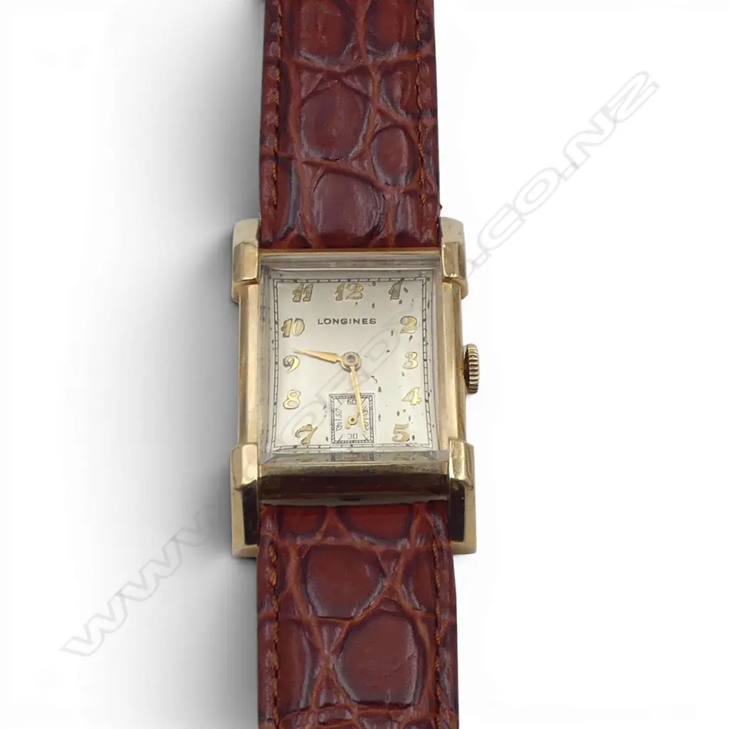 Gent's mid size 1930's Art Deco LONGINES 14ct GOLD WATCH. 28.83gms total weight. Running. Some marks to dial Image 1++
