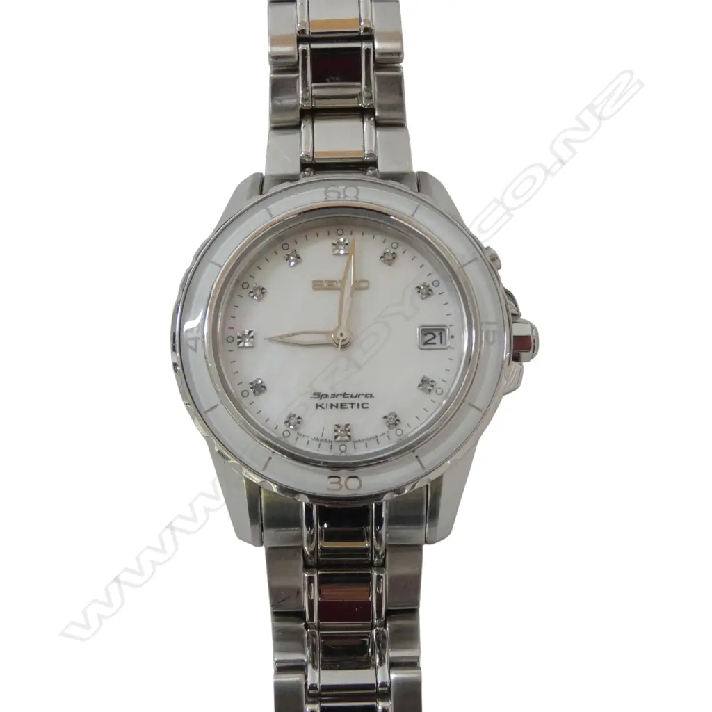 LADIES SEIKO SPORTURA SKA881 WRISTWATCH, MOP DIAL & DIAMOND ACCENT HOUR MARKERS, 100M W/R, BOXED Image 1++