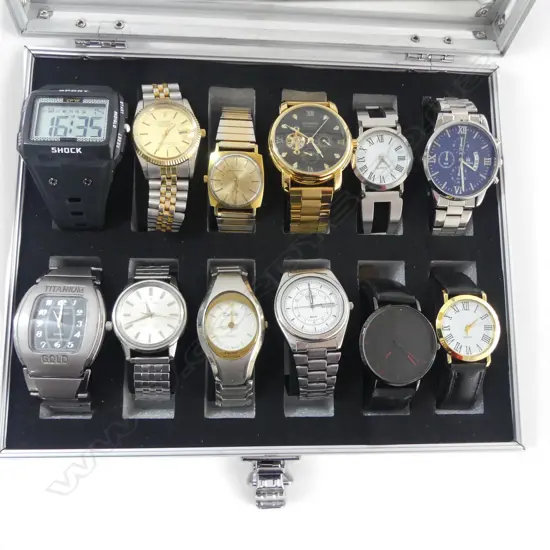 BOXED COLLECTION OF 12 GENTS WRISTWATCHES 