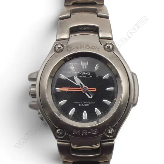 VINTAGE GENTS CASIO G-SHOCK MR-G MRG-121T TITANIUM WRISTWATCH, 200M W/R, Ltd PRODUCTION 1997