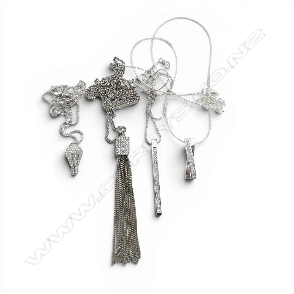 4 SWAROVSKI CRYSTAL NECKLACES Image 1++
