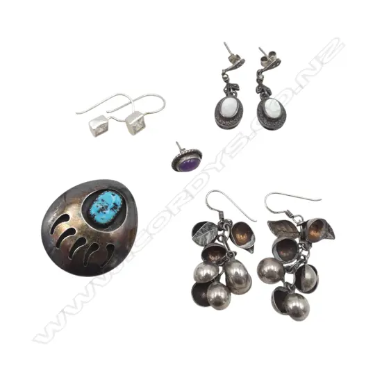 STG BROOCH/PENDANT INSET WITH TURQUOISE PLUS ASSORTED EARRINGS